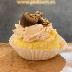 Pimentón con tomate seco, Anchoas y Ajonjolí