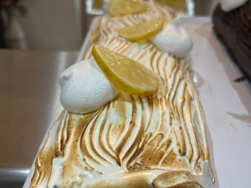 Tronco de Limón con merengue