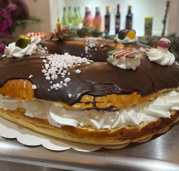 Roscón Cabello Ángel