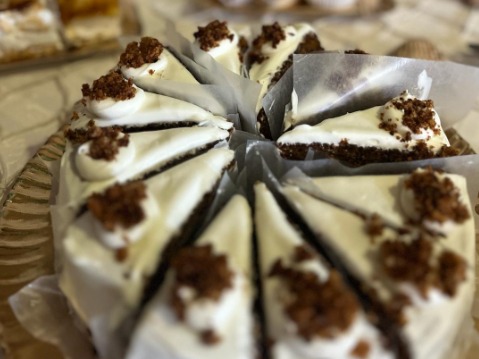 Tarta Zanahoria / partida porciones